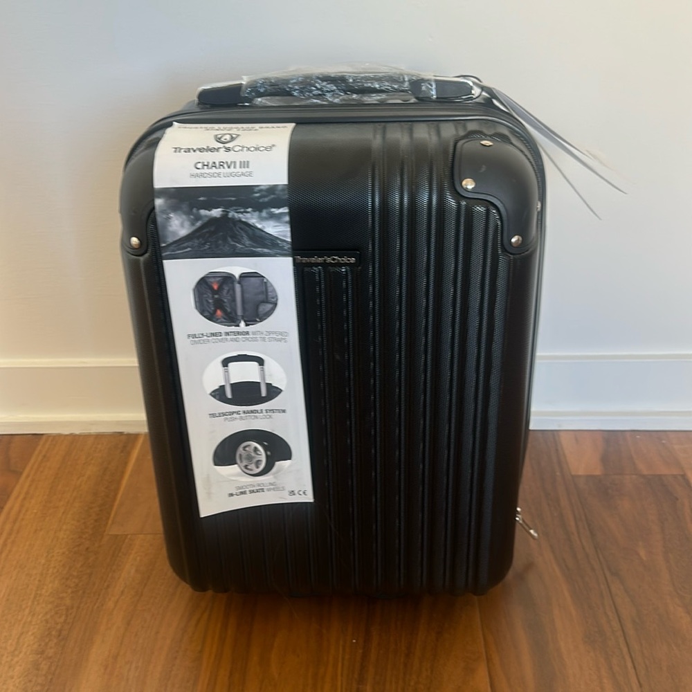 Traveler’s Choice CHARVI III hardside luggage